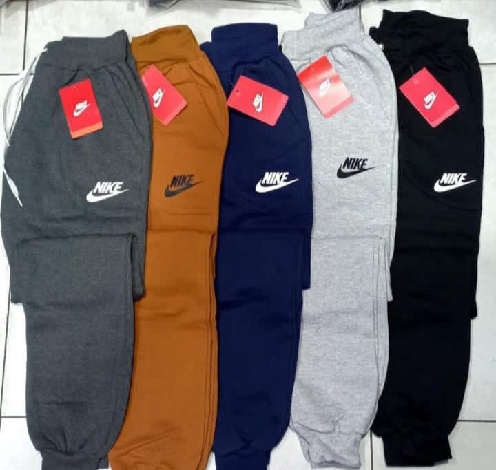 Jogging Nike de Hombre Frisado - Imagen 1