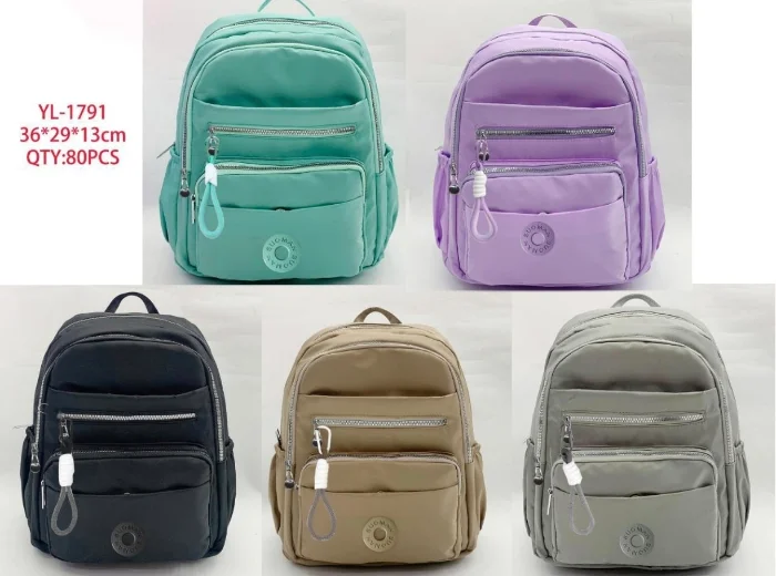 Mochilas  Livianas  (tela Avión)  Tamaño   A4