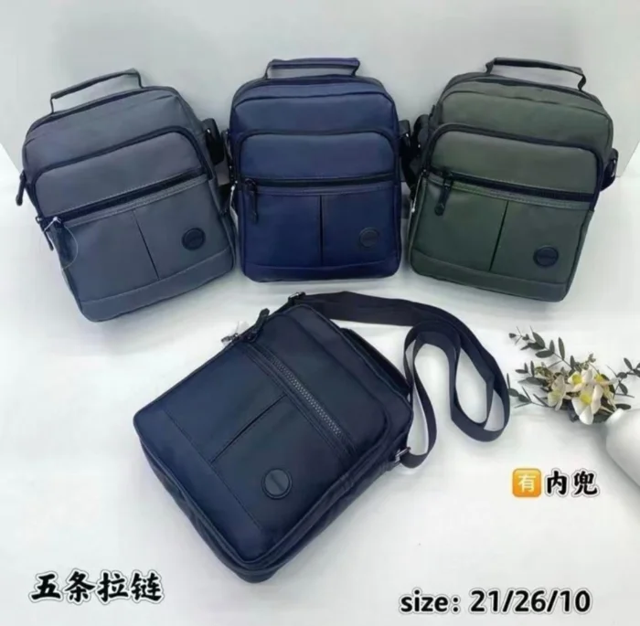 Morral de Hombre Tela Rústica y Lisa Impermeable