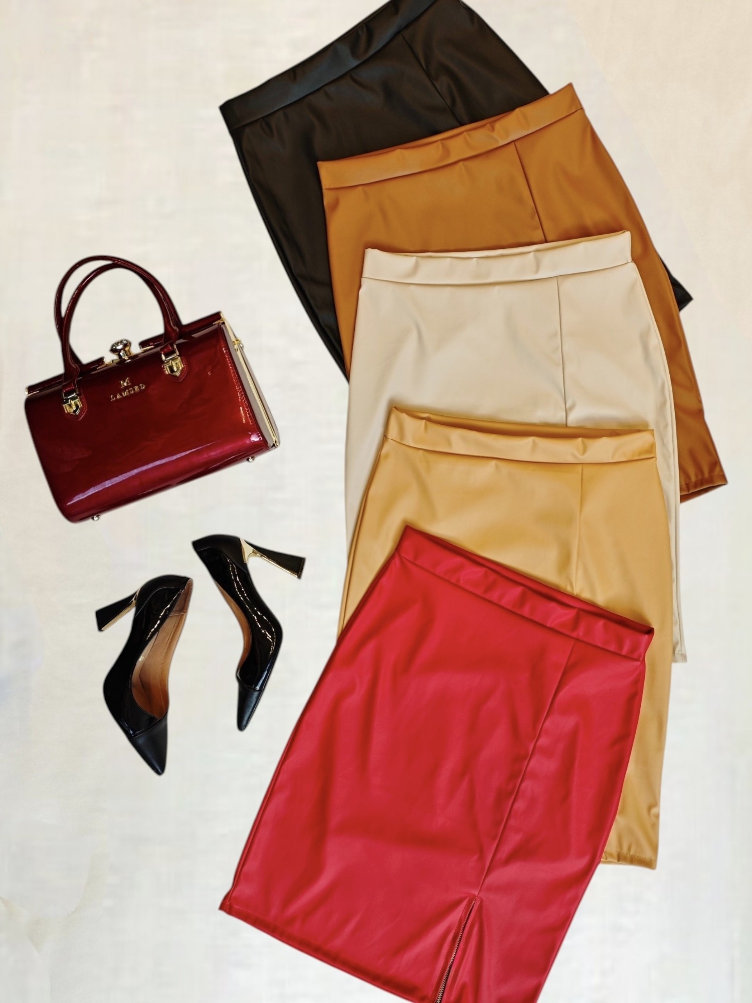 Pollera de Cuerina - Imagen 2