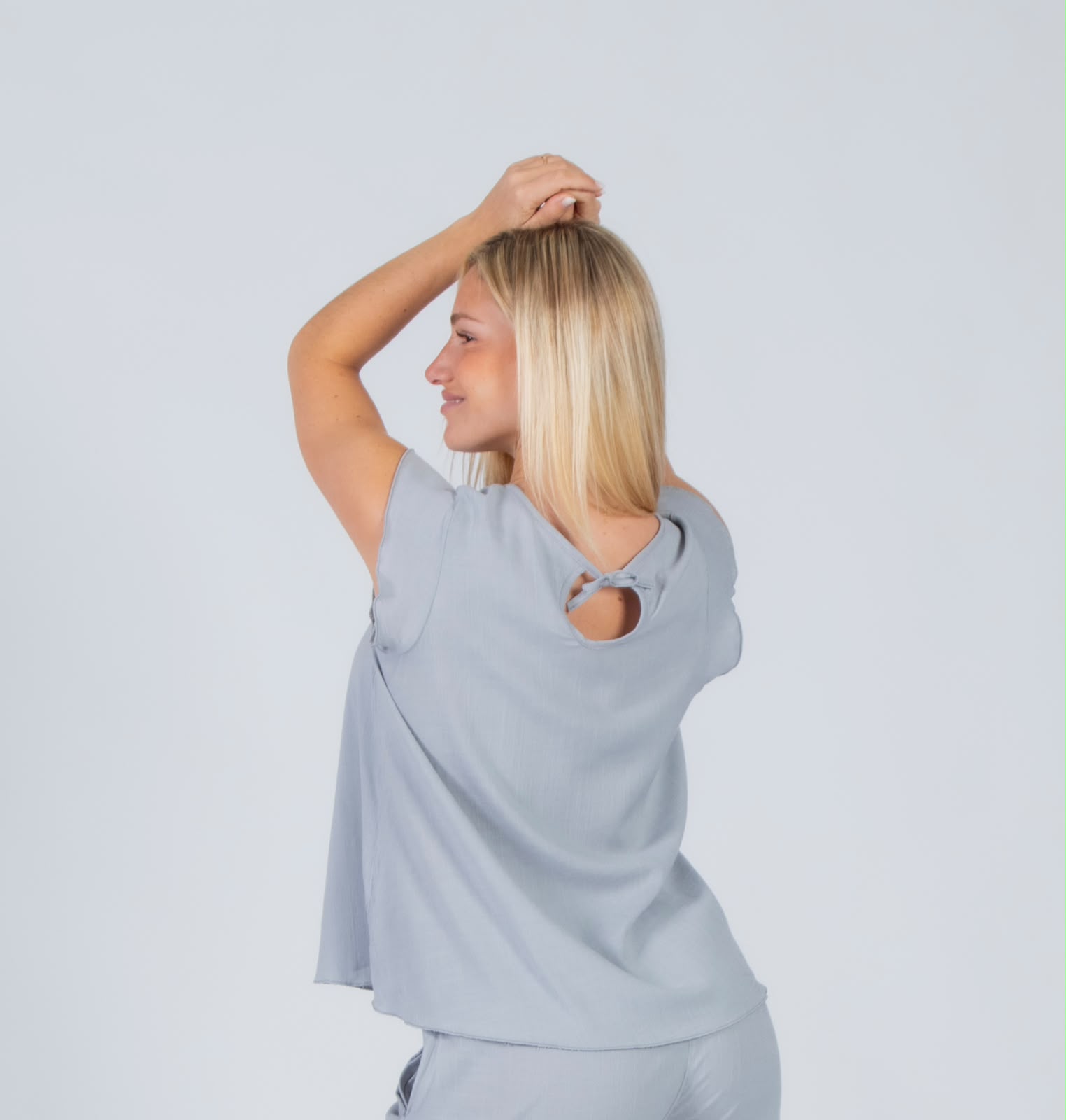 Blusa de Lino con Mangas de Dama T. 3 al 8 - WhatsApp%20Image%202026-09-11%20at%203.19.15%20PM%20(1).jpeg