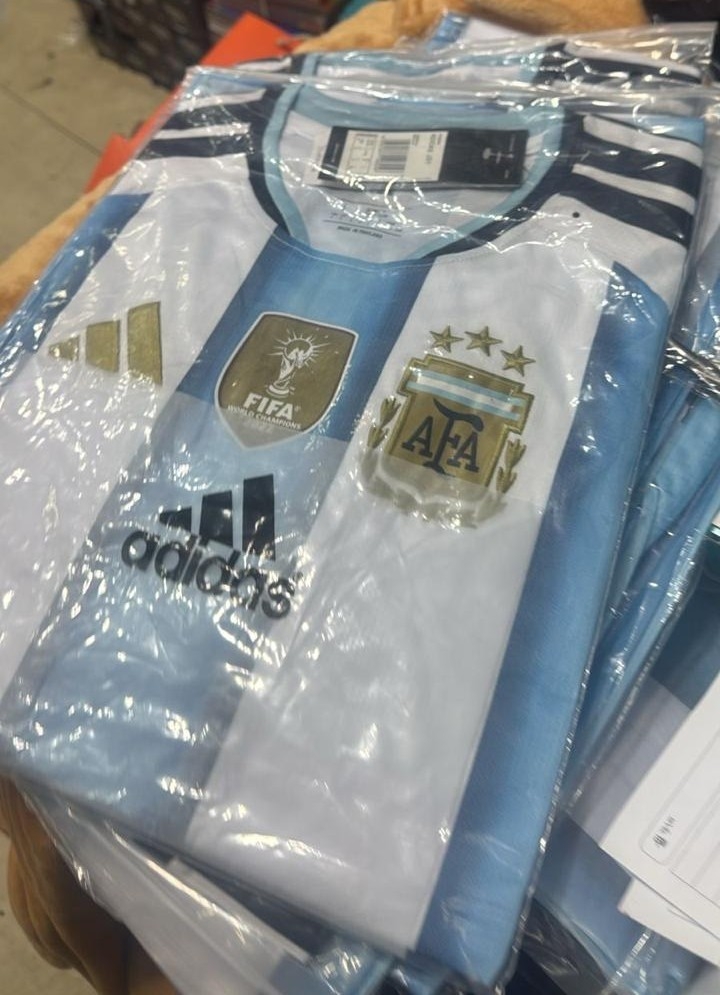 Camiseta Original Bordada Version Hincha por Pack de 10 a 29,000 - Imagen 2