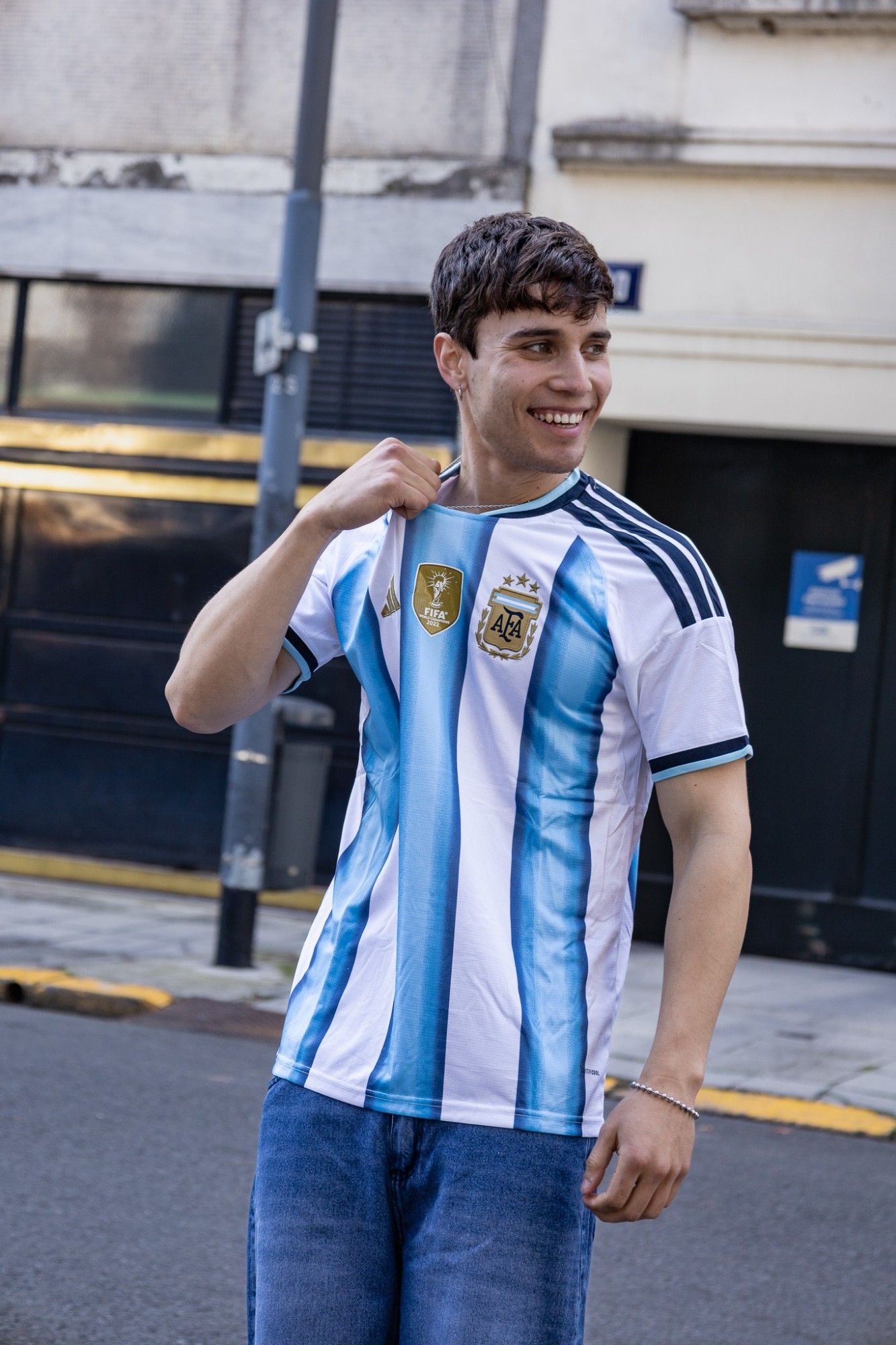 Camiseta Original Bordada Version Hincha por Pack de 10 a 29,000 - Imagen 6