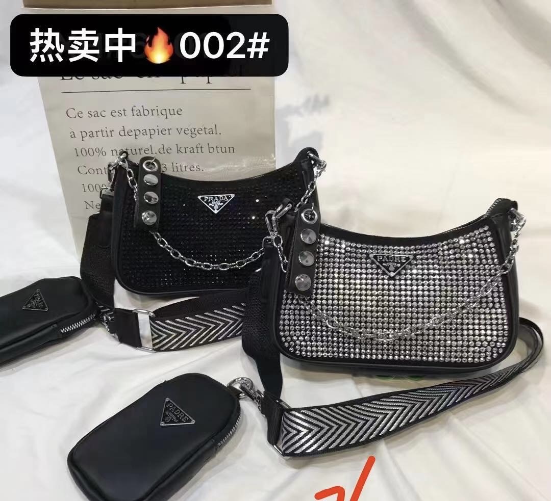 Oferta Cartera Strass - 5729.jpeg