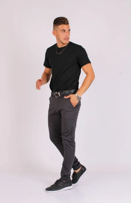 Chino de Gabardina Importada Elastizada Premiun X Curva  $ 19.000