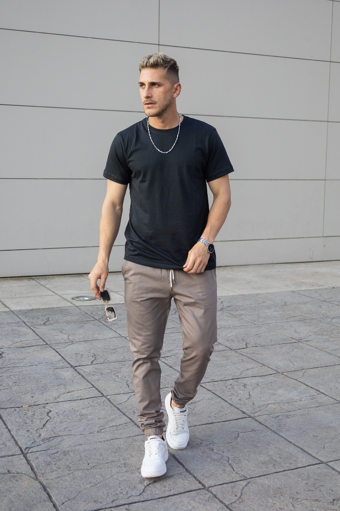 Jogger de Gabardina Elastizada con Bolsillo Chino $ 14,000 X Curva $ 15,000 X Mayor - Imagen 10