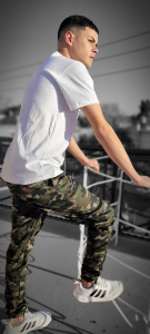 Jogger de Calidad, $14000 por Curva $ 15,000  X Mayor