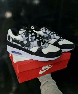 Nike Air Max Tela Black White