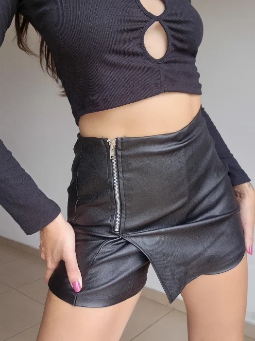 Short Pollera Bengalina Engomado Elastizado