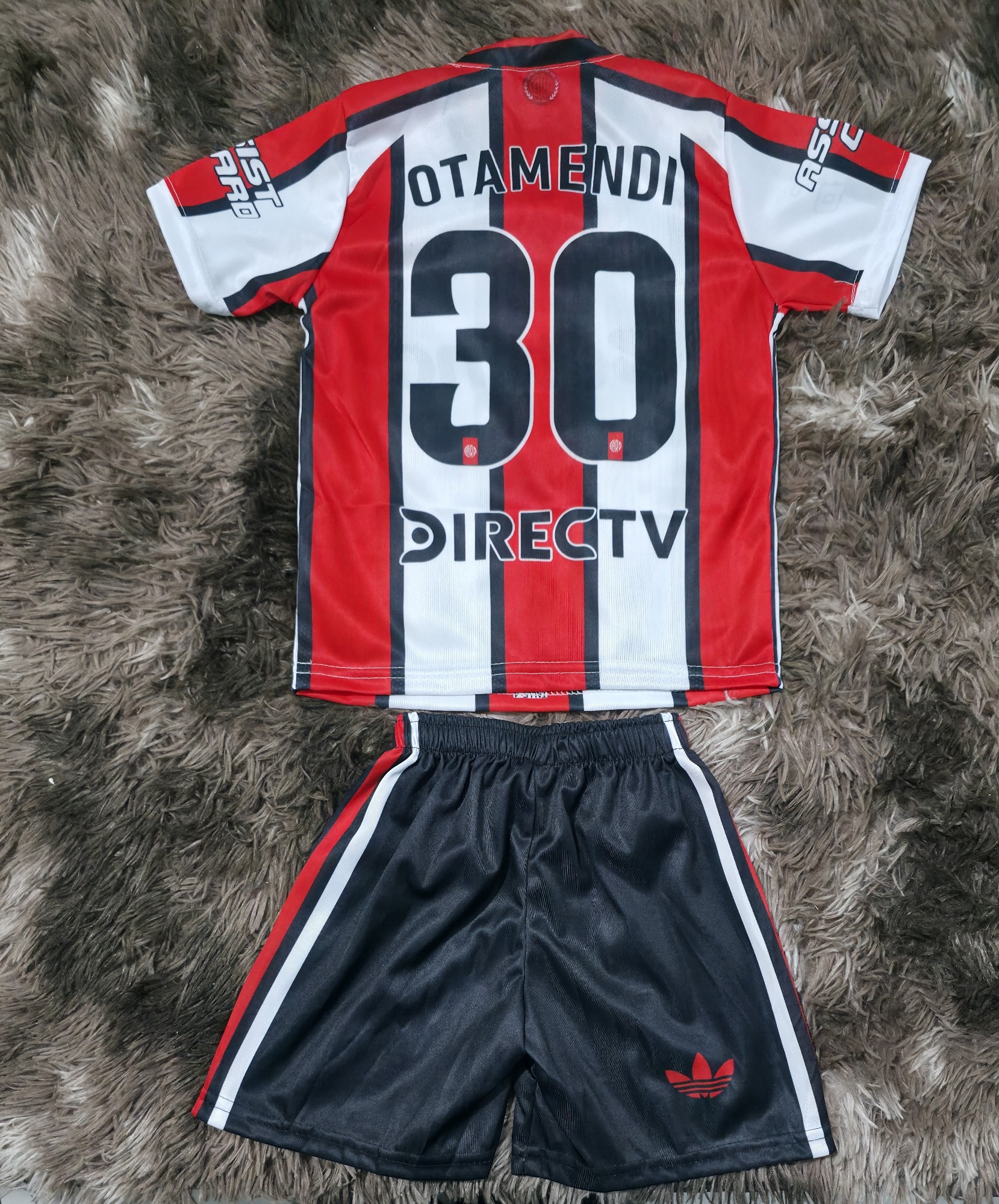 Conj. Boca y River de Niño - Imagen 2