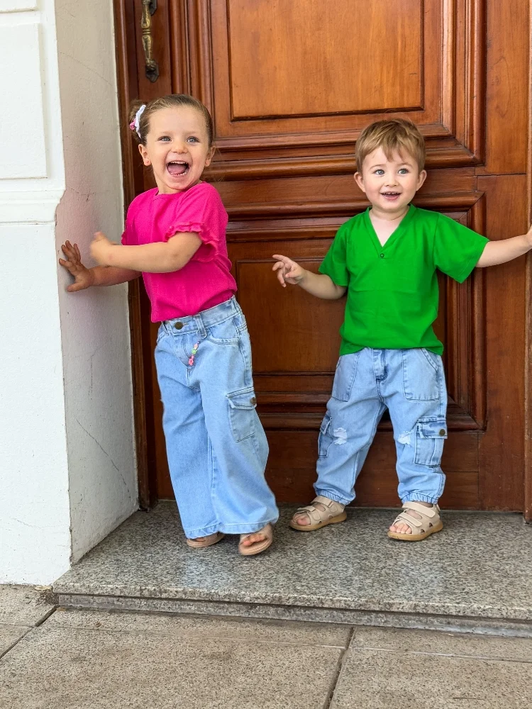 Jeans Cargo Mom para Bebe - Imagen 2