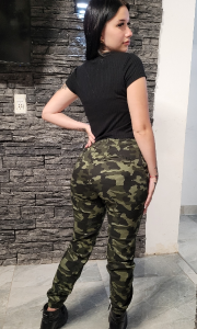 Jogger Calce Perfecto de Gabardina Importada X Curva $15,000 X Mayor $16,000