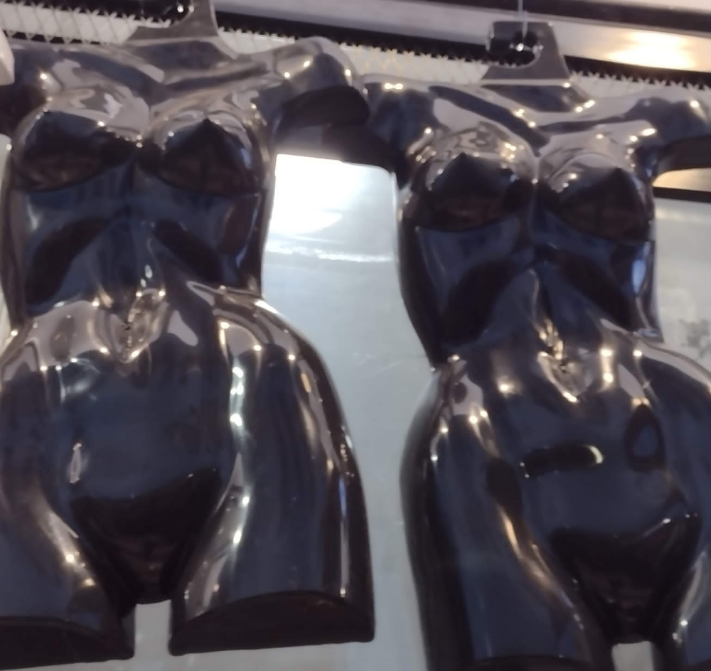 Mostrador de Prendas - Imagen 2
