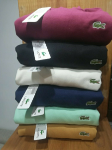 Buzos Lacoste