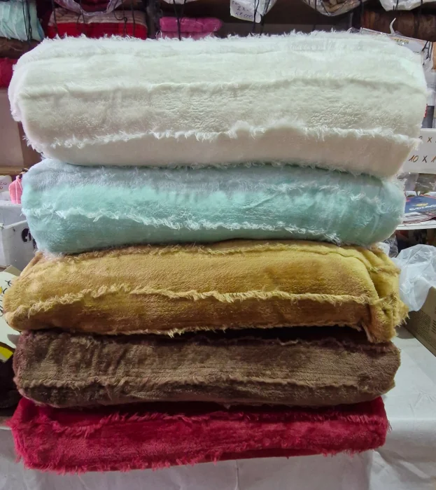 Frazadas Rusticas con Corderito 200x220