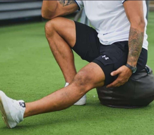 Ropa Deportivao Short con Calzas - Miniatura 2