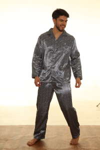 Pijama Raso Frizado