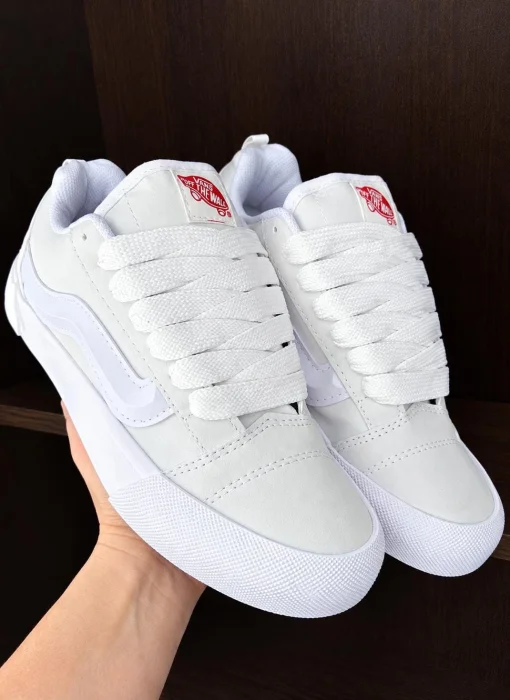 Knu Total White