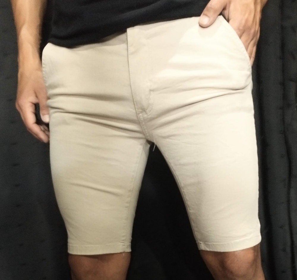 Nuevo Ingreso Bermuda Corte Chino Negro - Imagen 3