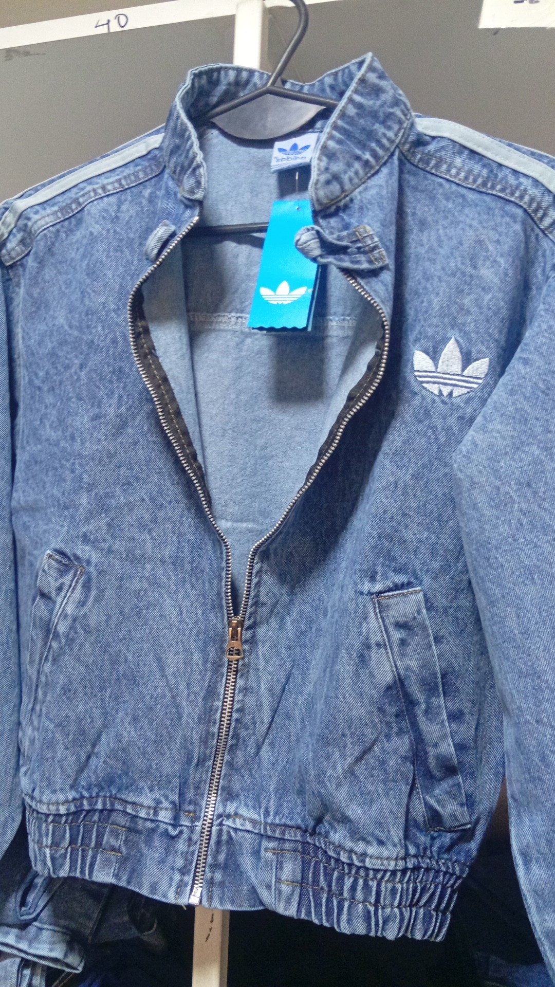 Jean Campera  Cierre Colores Adi Das Tres Tiras Bomber - Imagen 4