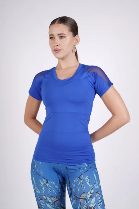 Remera con Tull