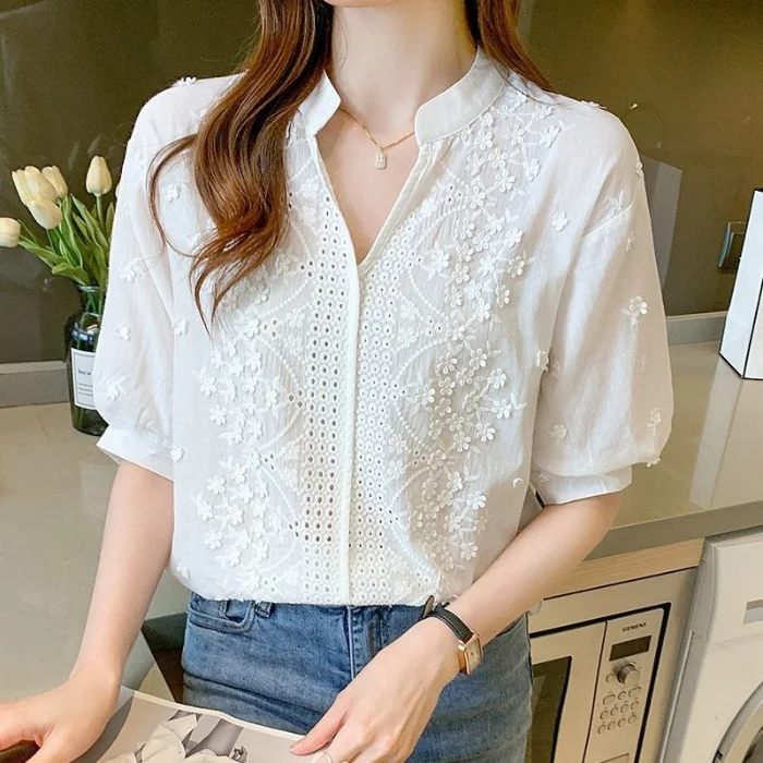 Serena - Camisola con Detalles Florales