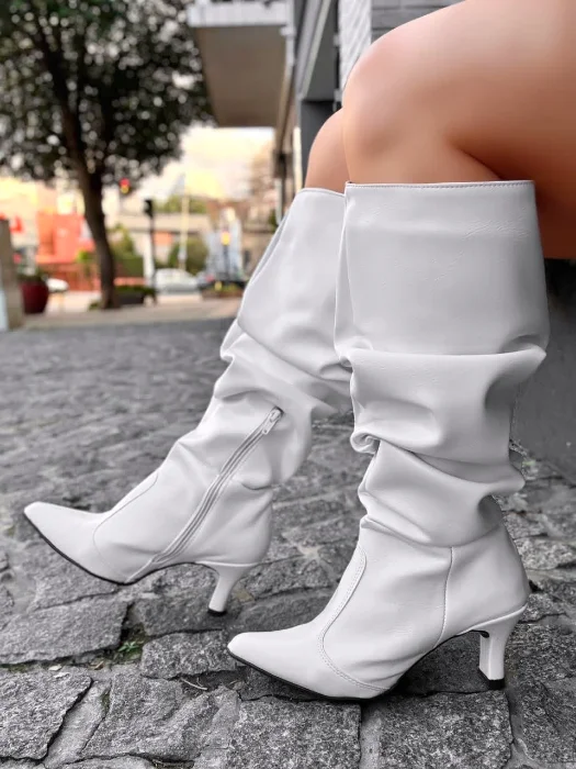 Art 2000 Botas Blancas