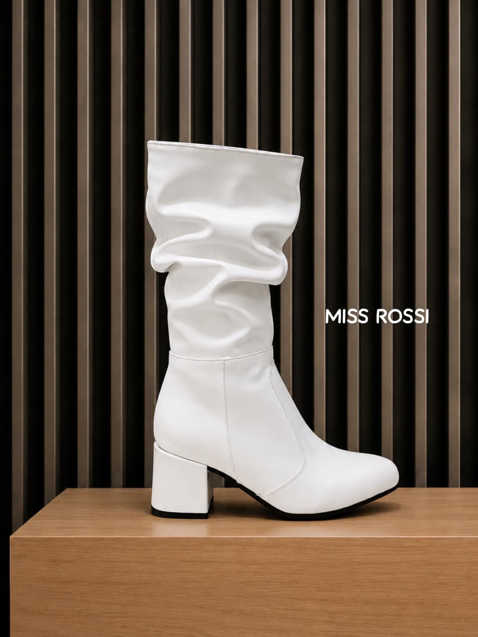Bota Arrugada Caña Media Blanca - Imagen 2