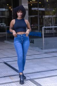 Jean Chupin de Mujer con Bolsillo Delantero $ 17,000 por Curva $ 18000 X Mayor - Miniatura 6