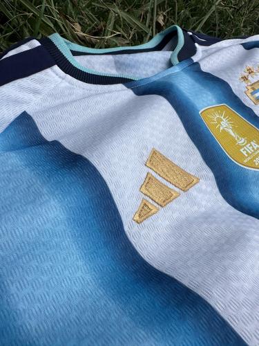 Camiseta Nacional W26 Versión Hincha con Nombres  Pack D 10 a $150,000 (talles Surt) - Miniatura 7