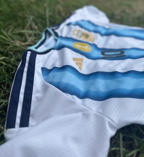 Camiseta W26 Bordada la + Premiun de las Nacionales,pack X 10 a $ 150,000 2 X Talle - Miniatura 5