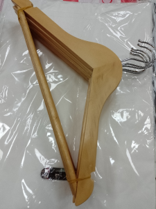 Perchas de Madera Niño