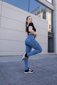 Jeans Dama Super Elastizado $ 17000 por Curva $ 18,000 por Mayor - Miniatura 3