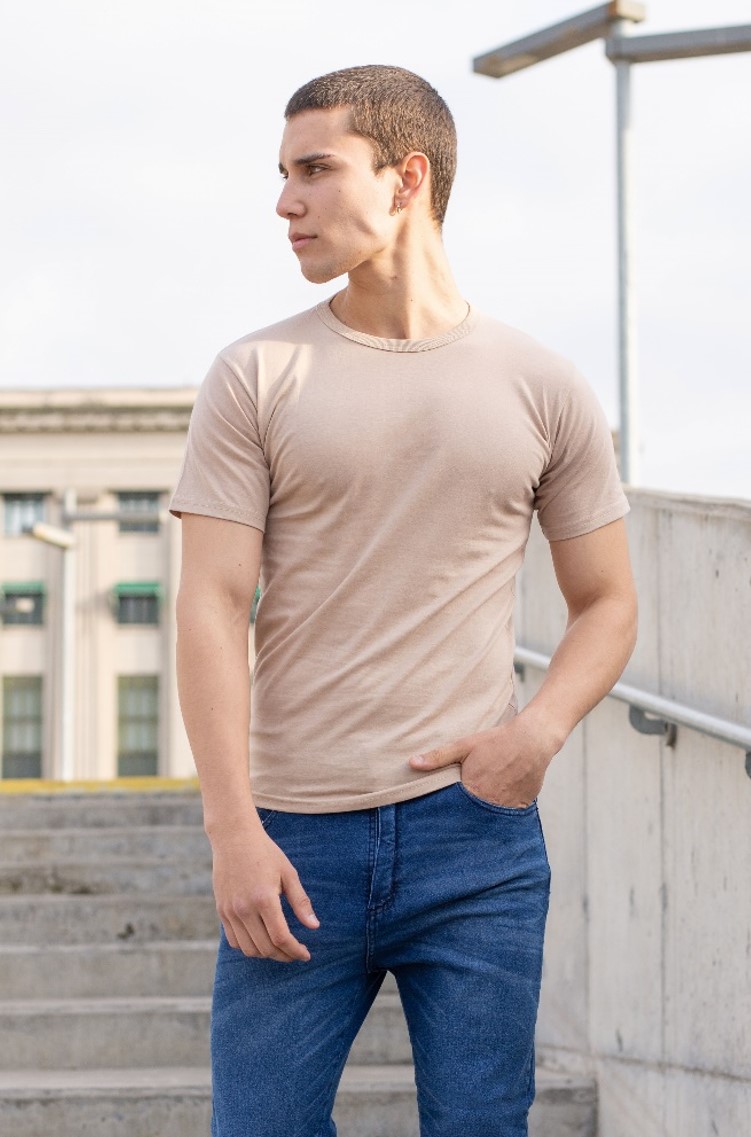 R49 - Remeras Basicas de Algodon - Imagen78.jpg