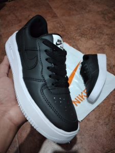Force Negro B/blanco