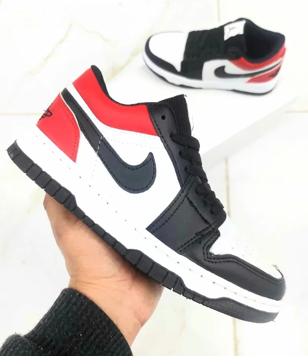 Jordan Low Rojo