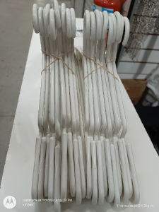 Perchas Plástico Blanco X 10 Unidades