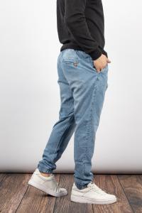Jogger Jeans $ 16,000 por Curva X Mayor $ 17,000