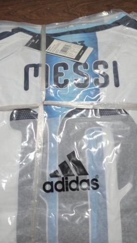 Camiseta Argentina Premiun 5g Titular Versión Jugador  Pack X 50 $220,000 - Miniatura 3