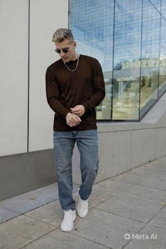 Sweater de Darlon Brush Negro en Talles 2,4,6 y 8 - Miniatura 7