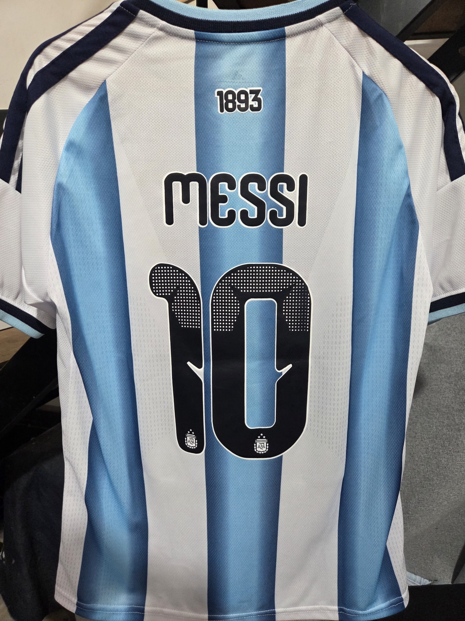 Camisetas Nacionales W18 Bordadas Pack de 10 a $ 15,000 C/u X 2 Pack a $ 14,000 C/u - Imagen 2