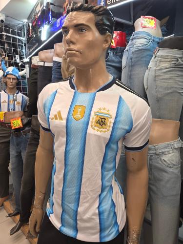 Camisetas Nacionales Bordadas Pack de 10 a $ 15,000 Cada una