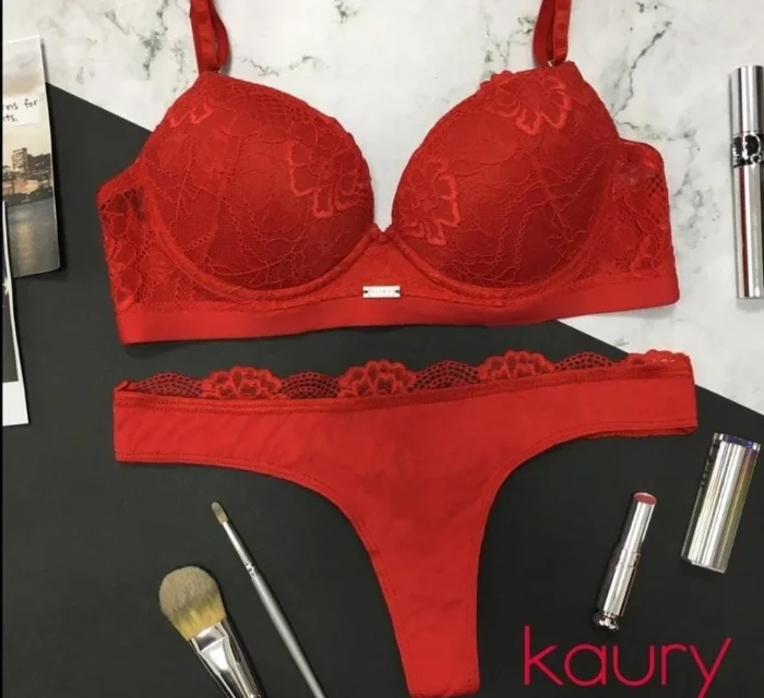 Conjuntos Kaury