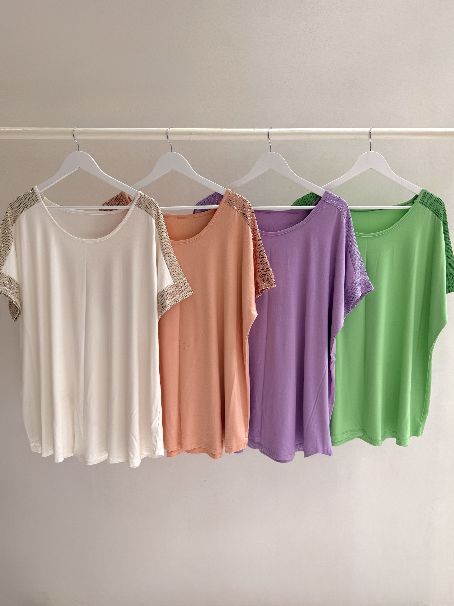 Londres - Remera Modal Viscosa con Glitter - Imagen 2