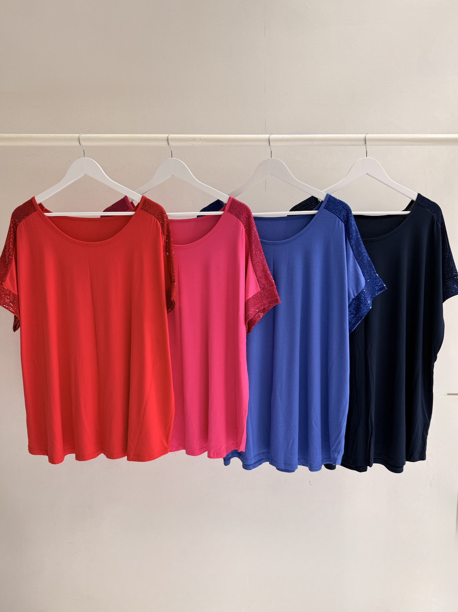Londres - Remera Modal Viscosa con Glitter - Imagen 3