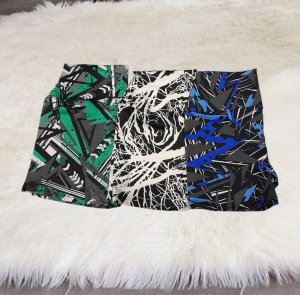 Short Sublimado