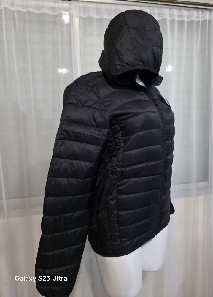Campera Hombre Liviana Tipo Pluma Importada la Tienda de Yuyu - Imagen 1
