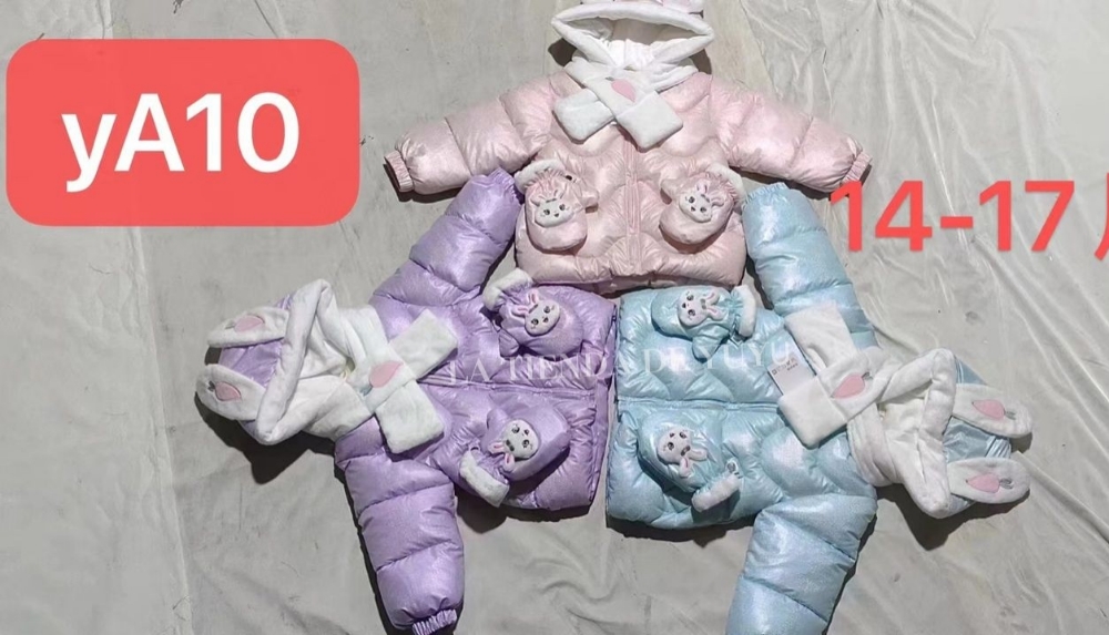 Campera Nena Guantes Bufanda Importada la Tienda de Yuyu - Imagen 1