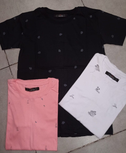 Remera con Puntitas