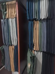 Pantalón Chino Semi Recto Elastizado - Miniatura 2